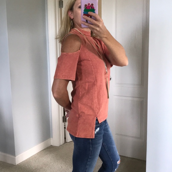 Coral Color Cold Shoulder Top - Picture 3 of 8